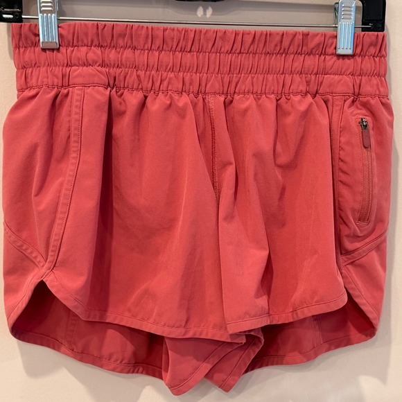 Lululemon Pants - Lululemon Hotty Hot Running Shorts Womens 8 Coral Pink Lined Zip Pocket